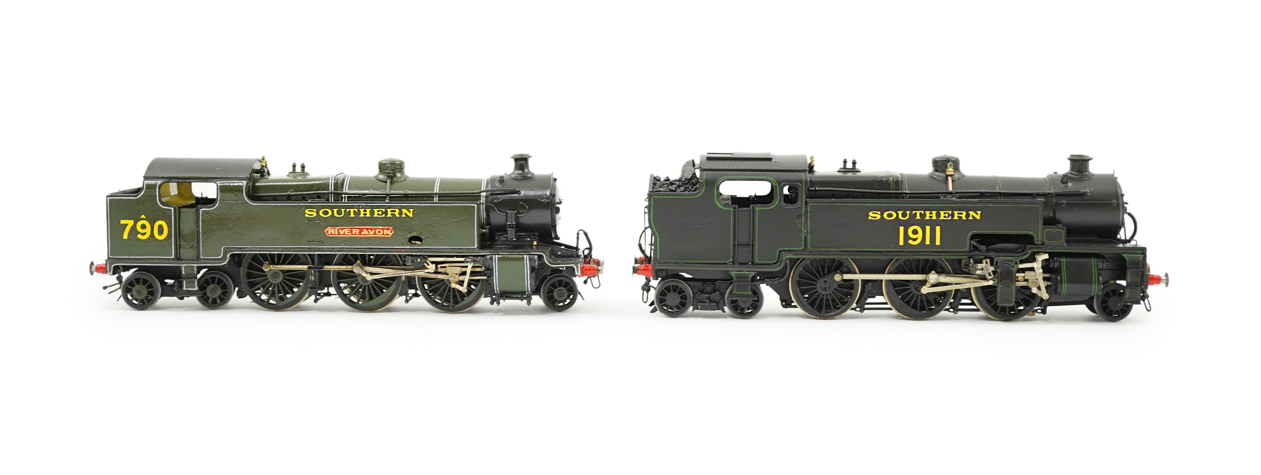 Two 00 gauge brass and white metal kit built Southern Railway Maunsell tank locomotives; a River class 2-6-4T, River Avon 790, together with a W class 2-6-4T, 1911, constructed, painted and lined to a high standard, both